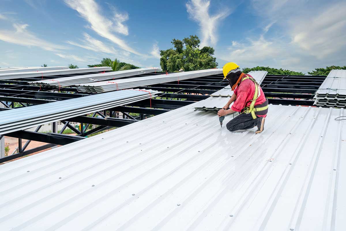 Commercial roof repair in Las Vegas